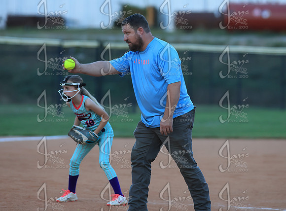 Lady Legends vs. AR Legends 8U 9-21-26_JWM_0008