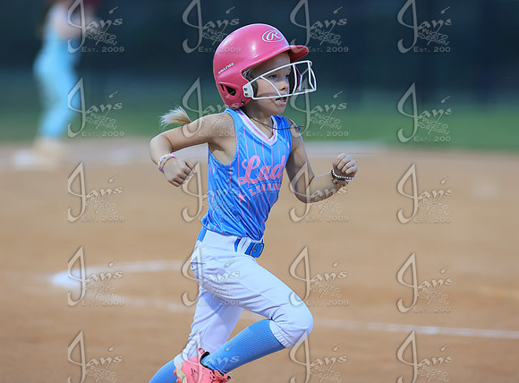 Lady Legends vs. AR Legends 8U 9-21-26_JWM_0118