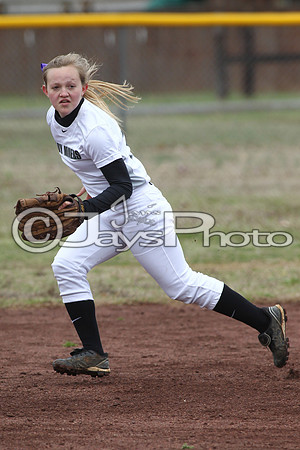 Bauxite vs. Brookland softball 3-28-2015 (©Justin Manning) JWM_0031