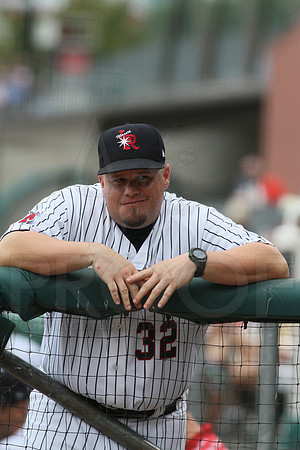 Springfield Cardinals @ Arkansas Travelers 8-4-13 (© Justin Manning) JWM0054
