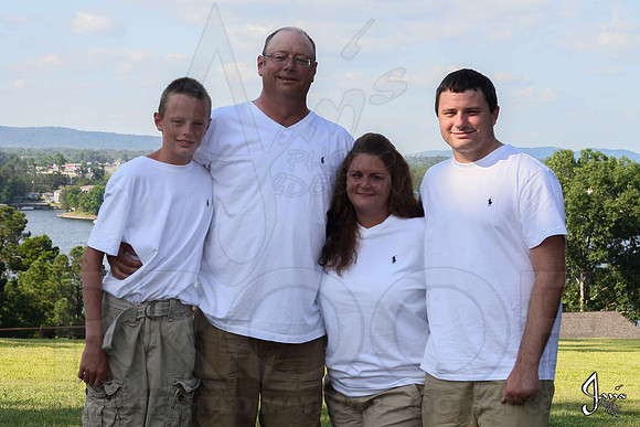 Hughes Family 7-27-13 (© Justin Manning) JWM0015
