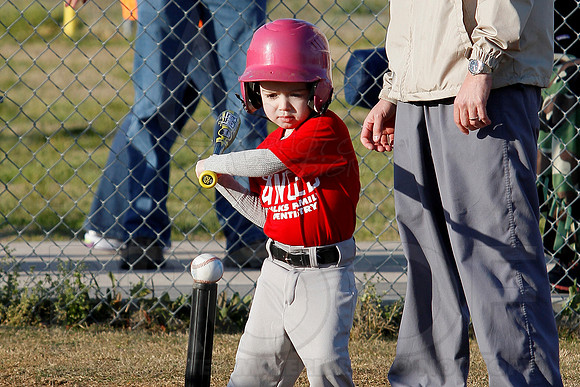 T-ball Angel's & Rangers 3-26-13 (© Justin Manning) JWM0037