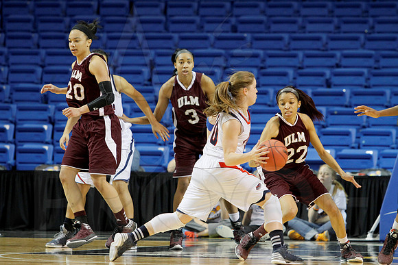 Florida Atlantic vs. UL-Monroe Women's JWM0321 (©Justin Manning)