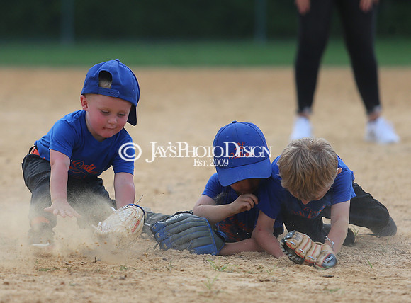 Lil Outlaws vs. The River Rats 5-23-23_JWM_0217_JWM_0071