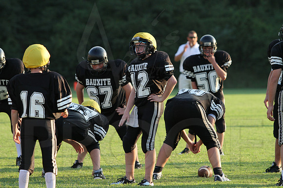 Bauxite Black-Gray games 4th, 5th, 6th, Junior high, Senior high scrimmage 8-22-13 (© Justin Manning) JWM0158