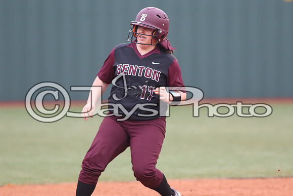 Vilonia @ Benton softball 3-3-2015 (©Justin Manning) JWM_014