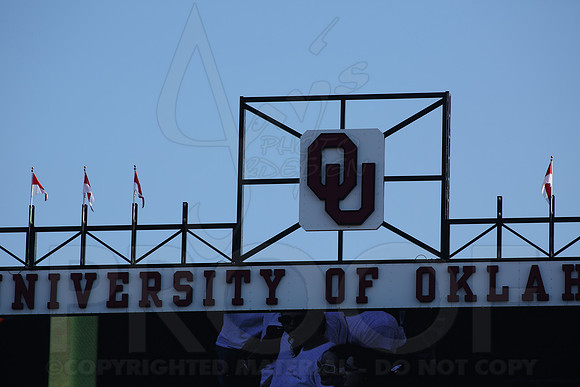 ULM @ OU 8-31-13 (© Justin Manning) JWM0188