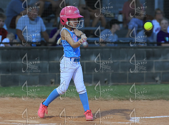 Lady Legends vs. AR Legends 8U 9-21-26_JWM_0100