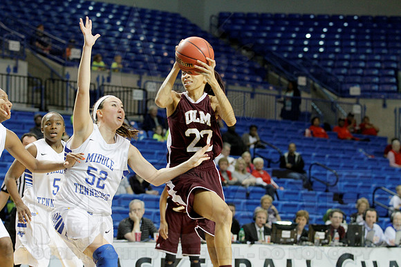 Middle Tennessee vs ULM  Women's 3-9-13 JWM0190 (©Justin Manning)