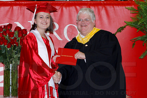 Glen Rose High school graduation 5-24-13 (© Justin Manning) JWM0048