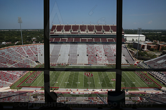 ULM @ OU 8-31-13 (© Justin Manning) JWM0013