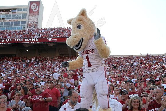 ULM @ OU 8-31-13 (© Justin Manning) JWM0067