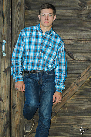 Aaron Weatherford & Zane Rogers Senior Pictures 8-2-16_JWM_0236