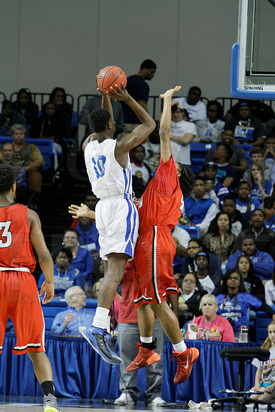 5A Boys State Finals-Forrest City vs. Jacksonville 3-14-2014 (© Justin Manning) JWM_0135