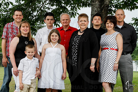 Woods Family-Senior photos 5-23-13 (© Justin Manning) JWM0003