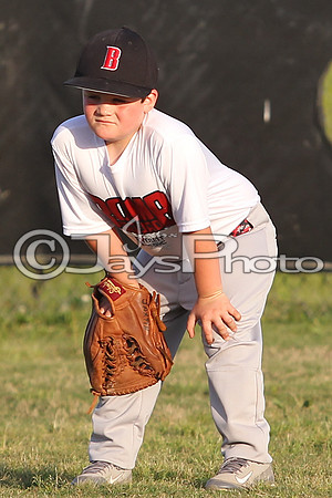 Bomb Squad vs. Cardinals 6-7 year old (Pitching Machine) 5-5-2015 (©Justin Manning) JWM_0224