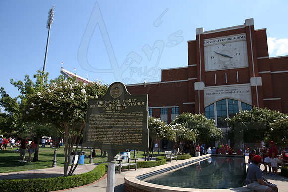ULM @ OU 8-31-13 (© Justin Manning) JWM0018