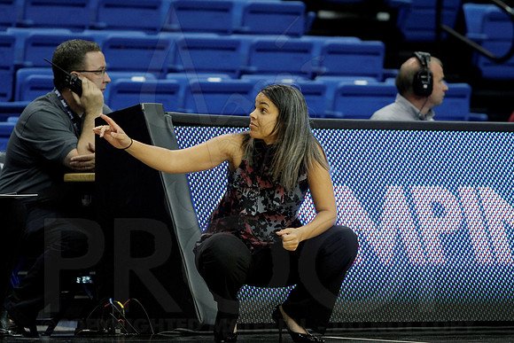 Florida Atlantic vs. UL-Monroe Women's JWM0104 (©Justin Manning)