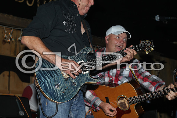 Midnight Hurricanes (Boogies)_0084
