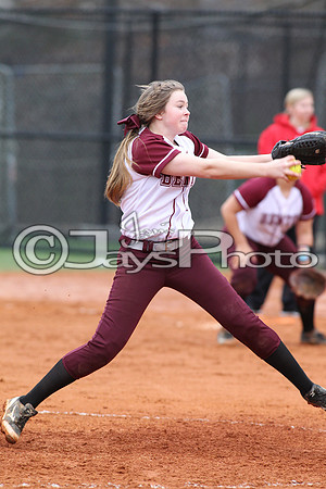 Cabot @ Benton Softball 3-10-2015 (©Justin Manning) JWM_0211
