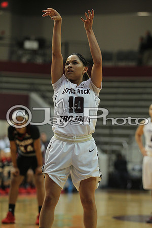 Louisiana Lafayette @ Arkansas-Little Rock Women's Basketball 1-7-2016 (©Justin Manning) JWM_0089