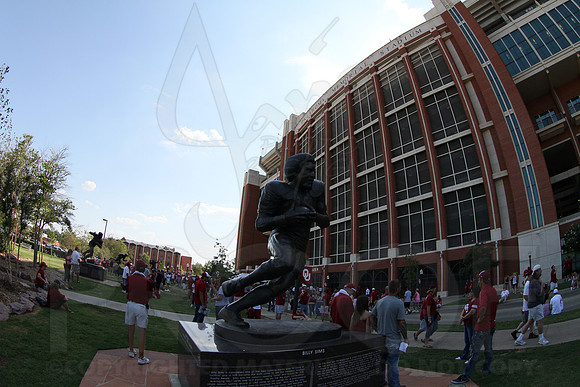 ULM @ OU 8-31-13 (© Justin Manning) JWM0006