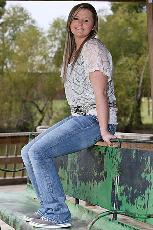 Alexsis Schmidt senior pictures 10-18-2014 (©Justin Manning) JWM_001