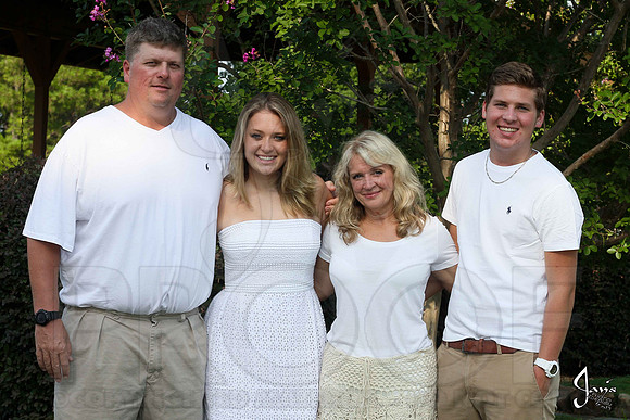 Hughes Family 7-27-13 (© Justin Manning) JWM0008