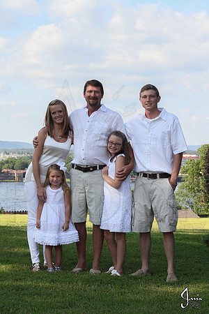 Hughes Family 7-27-13 (© Justin Manning) JWM0019