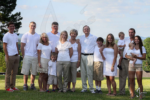 Hughes Family 7-27-13 (© Justin Manning) JWM0056
