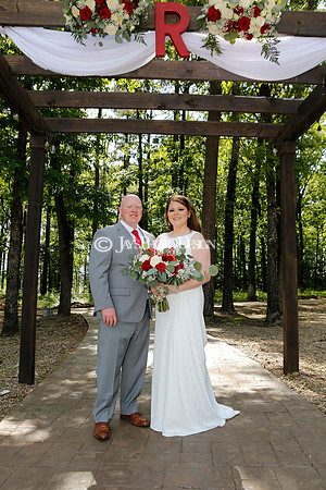 Adelia & Kyle Robinson 5-13-23_JWM_0300