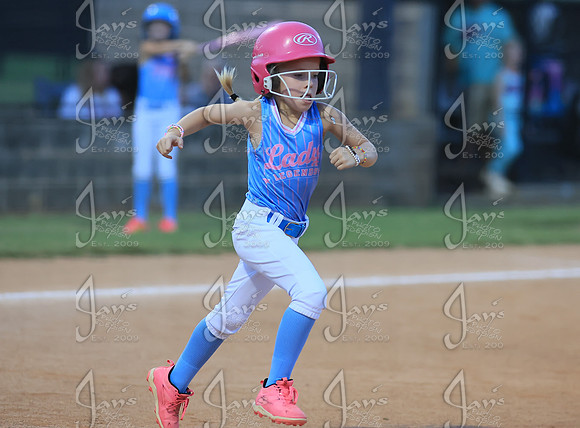 Lady Legends vs. AR Legends 8U 9-21-26_JWM_0114