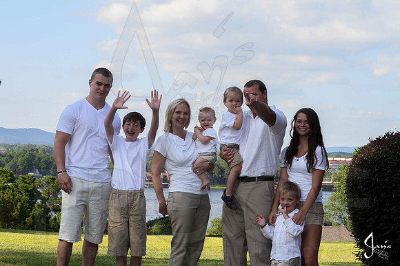 Hughes Family 7-27-13 (© Justin Manning) JWM0028
