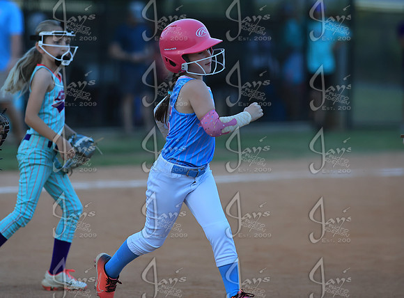 Lady Legends vs. AR Legends 8U 9-21-26_JWM_0041