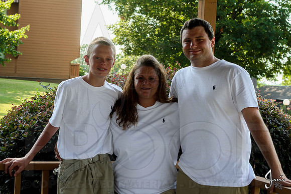 Hughes Family 7-27-13 (© Justin Manning) JWM0095