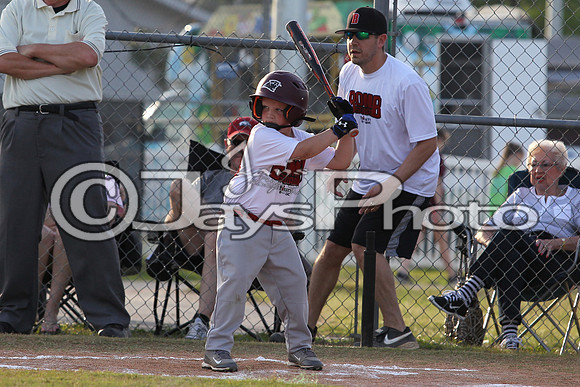 Bomb Squad vs. Cardinals 6-7 year old (Pitching Machine) 5-5-2015 (©Justin Manning) JWM_0092