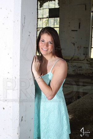 Collin & Makayla Senior pics 4-14-13 (© Justin Manning) JWM0157