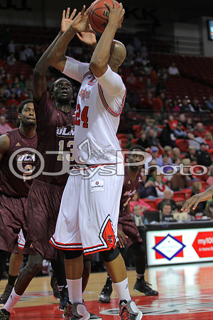 ULM @ Arkansas State Men's Basketball 2-21-2015 (©Justin Manning) JWM_146