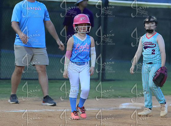 Lady Legends vs. AR Legends 8U 9-21-26_JWM_0083