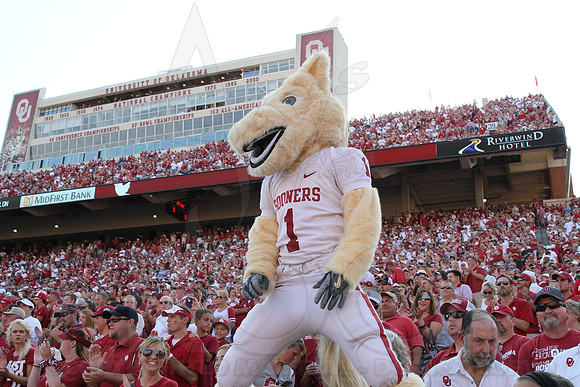 ULM @ OU 8-31-13 (© Justin Manning) JWM0069