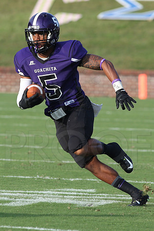 Southern Nazarene @ OBU 9-13-2014 (©Justin Manning) JWM_248