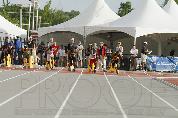 NCAA West Track and Field Preliminaries 5-30-2014 (© Justin Manning) JWM_0179