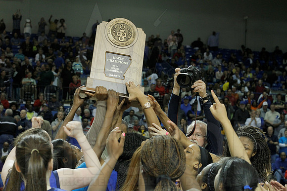 7A Girls State Finals-Fort Smith Northside vs. Conway 3-13-2014 (© Justin Manning) JWM_0313