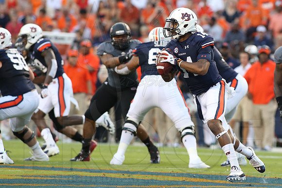 ASU @ Auburn 9-7-13 (© Justin Manning) JWM0238