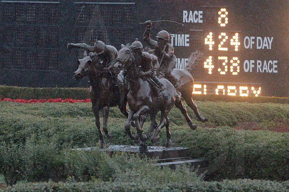 Dixie Belle Stakes 1-10-14 (©Justin Manning) JWM_0013
