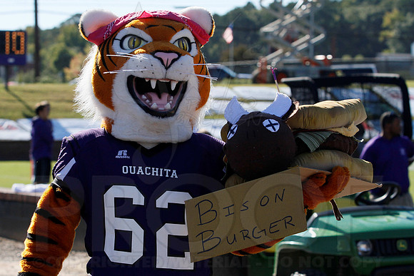 Harding @ OBU 10-19-13 (© Justin Manning) JWM0503