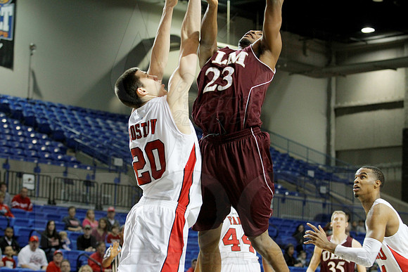 WKU vs. UL-Monroe Men's JWM0021 (©Justin Manning)