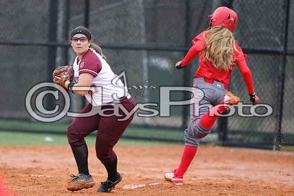 Cabot @ Benton Softball 3-10-2015 (©Justin Manning) JWM_0258
