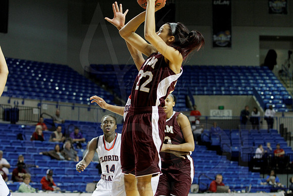 Florida Atlantic vs. UL-Monroe Women's JWM0325 (©Justin Manning)