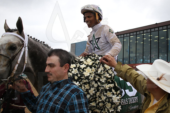 1189JWM_160416_arkansasderby_1189